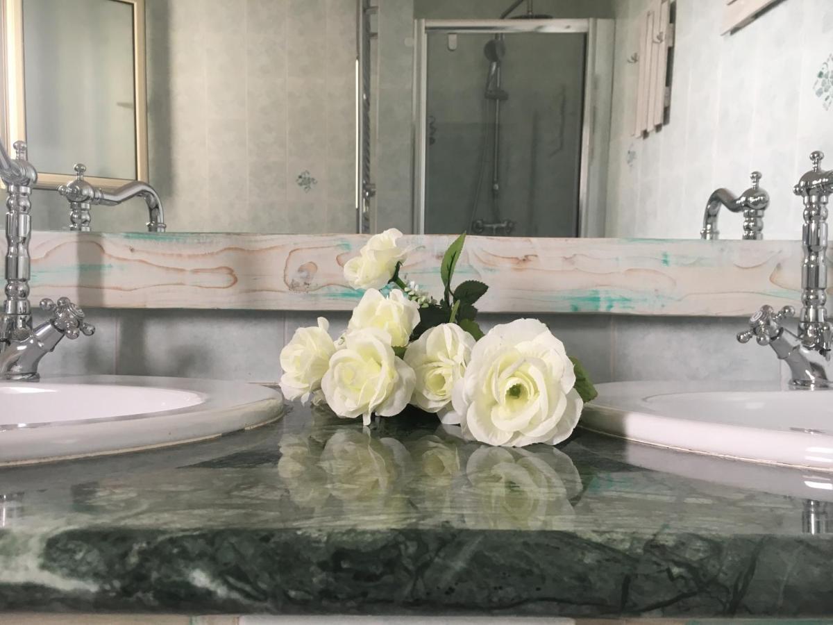 Ai Raggi di Sole Bed & Breakfast Lecce Bagian luar foto